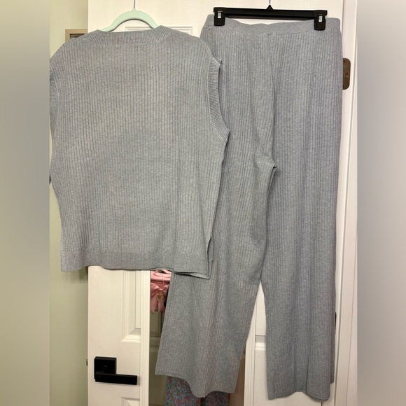 Ekouaer Light Gray Ribbed Knit Set - Picture 6 of 6